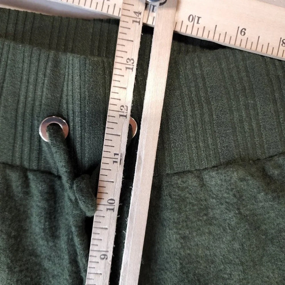 Lavish Lounge High Waisted Drawstring Elastic Waist Knit Jogger Pant Size 4 NWOT - Picture 11 of 12